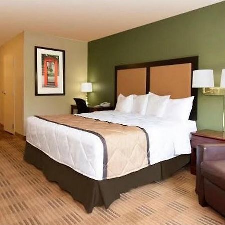 Mainstay Suites Chicago Hillside Esterno foto