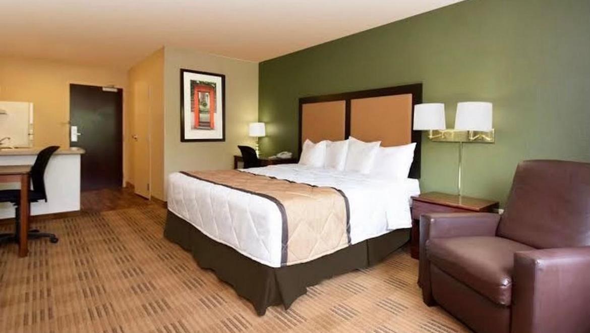 Mainstay Suites Chicago Hillside Esterno foto