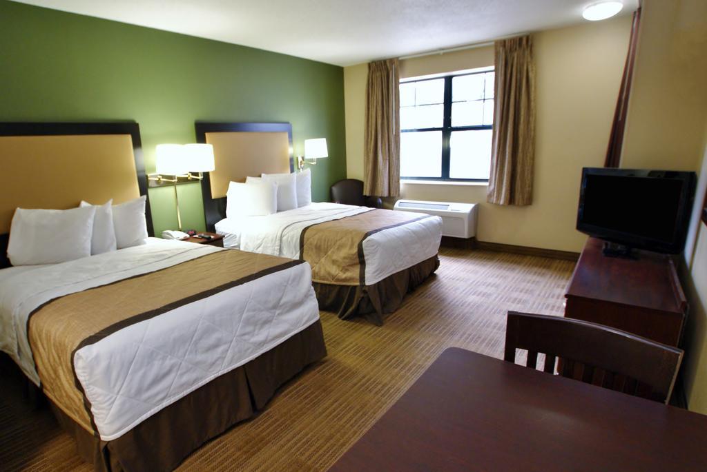 Mainstay Suites Chicago Hillside Esterno foto
