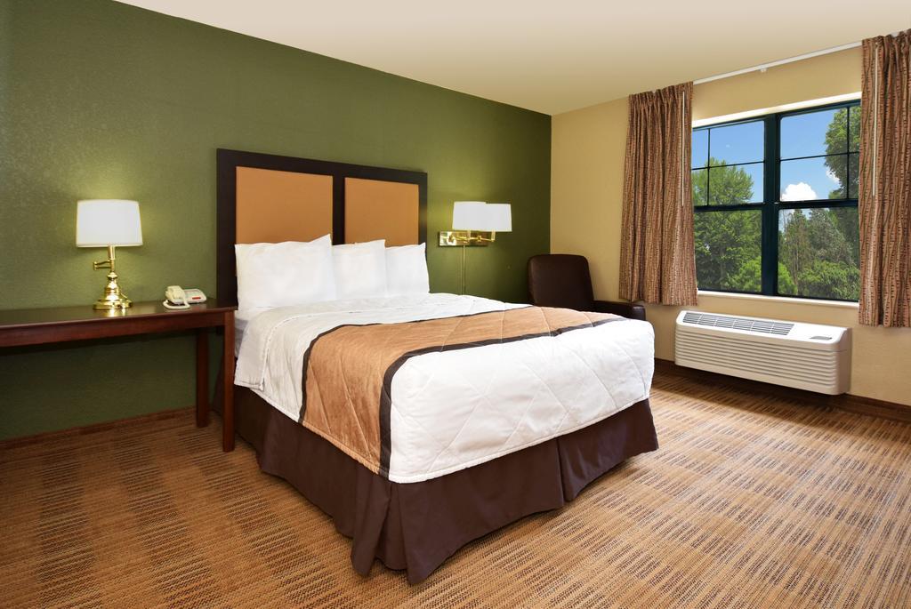 Mainstay Suites Chicago Hillside Esterno foto
