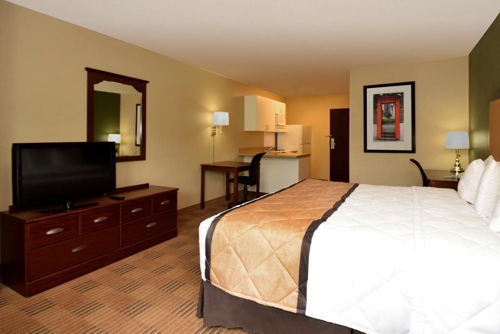 Mainstay Suites Chicago Hillside Esterno foto