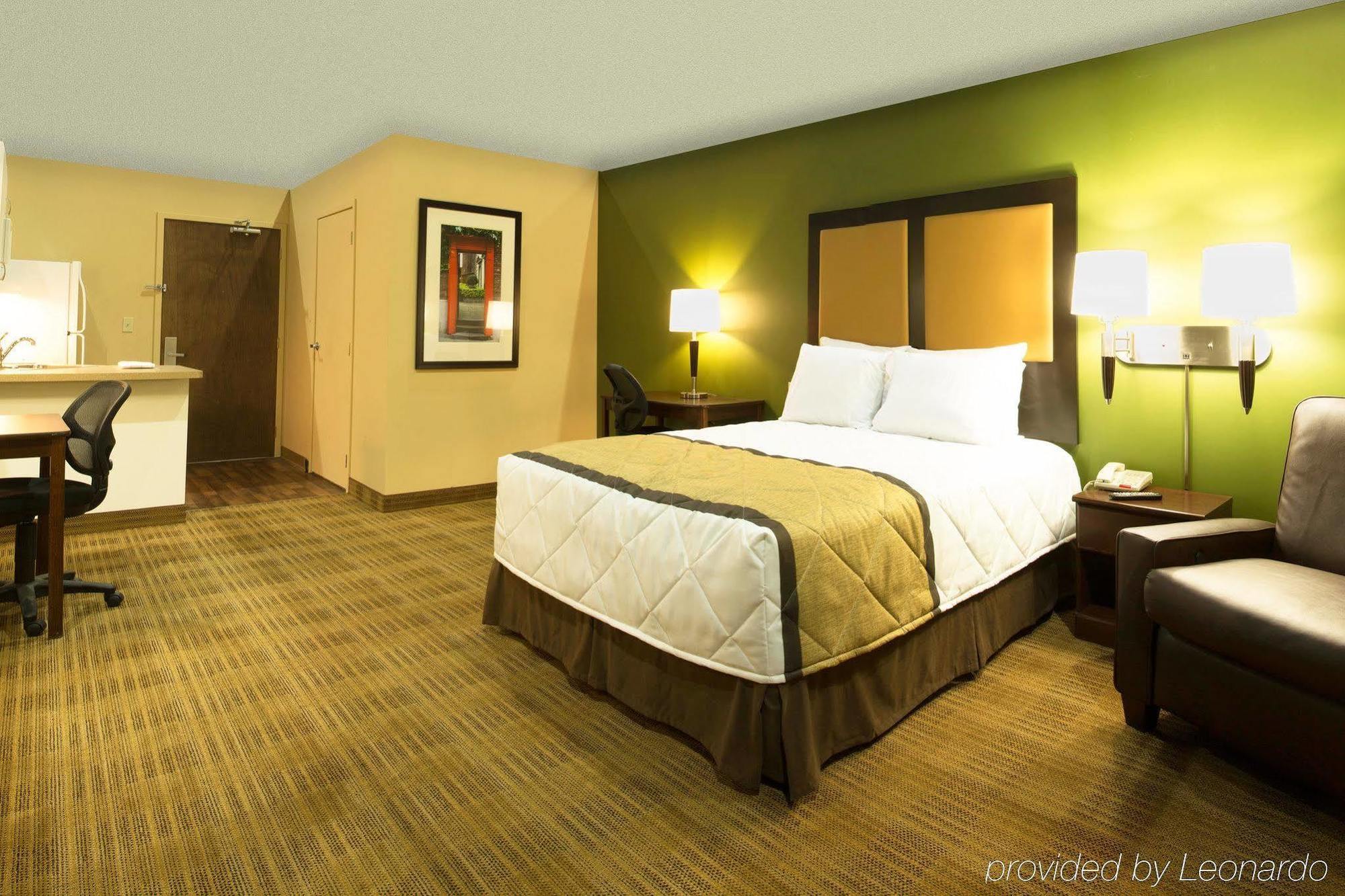 Mainstay Suites Chicago Hillside Esterno foto